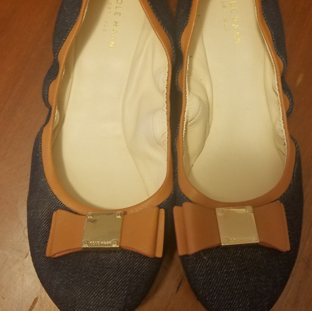 Cole Haan bow flats